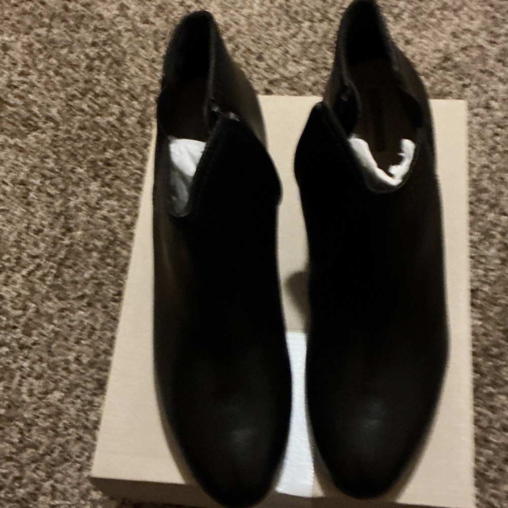 Women’s  Slip-On Ankle Boots